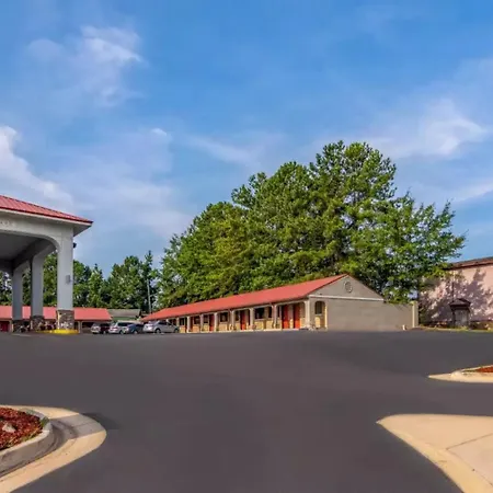 Americas Best Value Inn Opelika-3