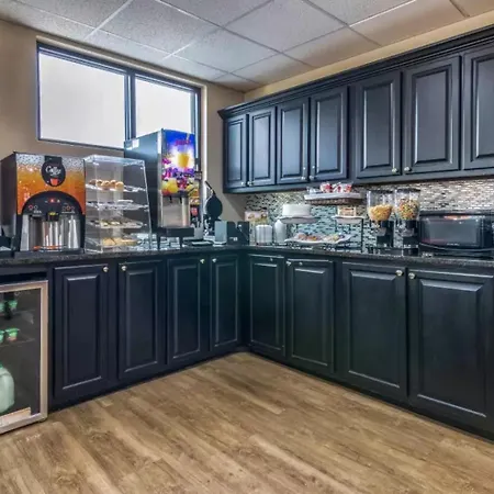 Americas Best Value Inn Opelika-2